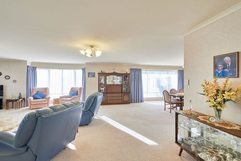 Photo of property in 6 Madison Avenue, Milson, Palmerston North, 4414