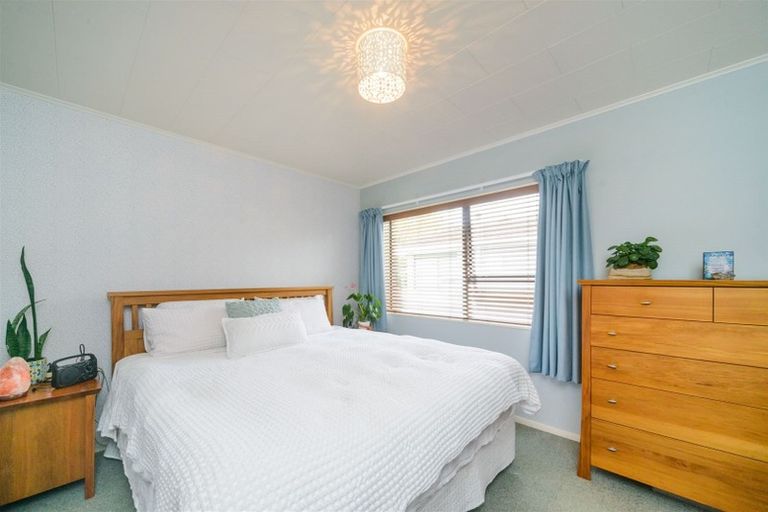 Photo of property in 49 Chippendale Crescent, Highbury, Palmerston North, 4412