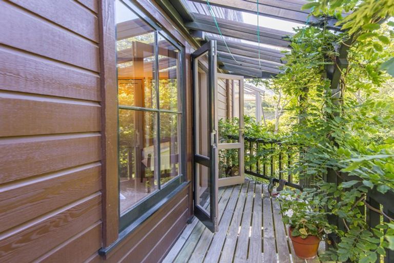 Photo of property in 13 Waikowhai Street, Ngaio, Wellington, 6035