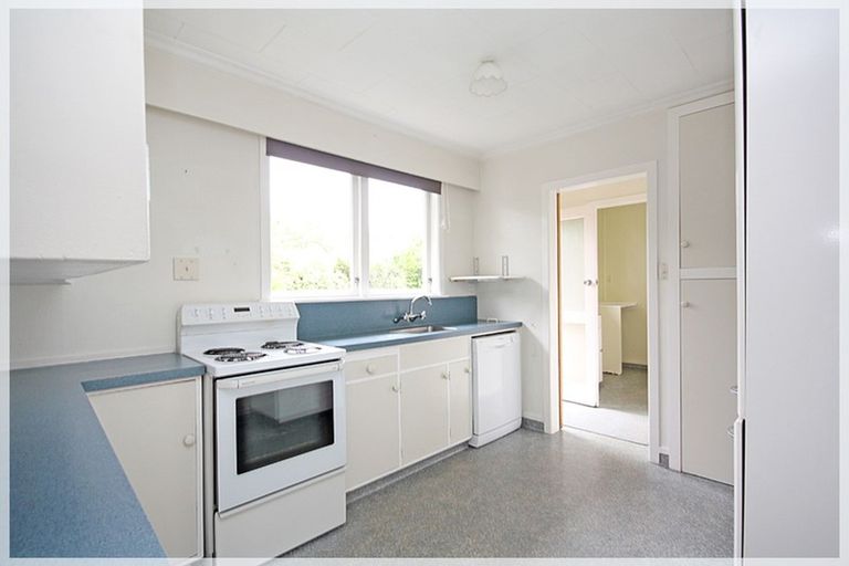 Photo of property in 11 Royal Place, Levin, 5510