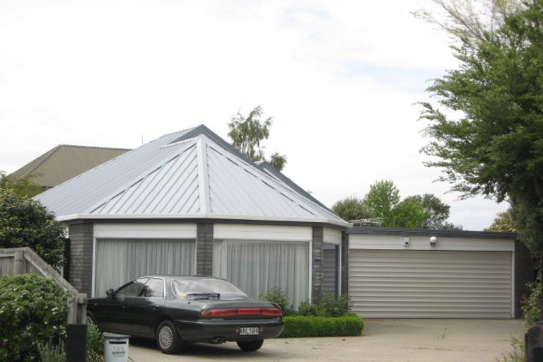 Photo of property in 108 Regency Crescent, Redwood, Christchurch, 8051