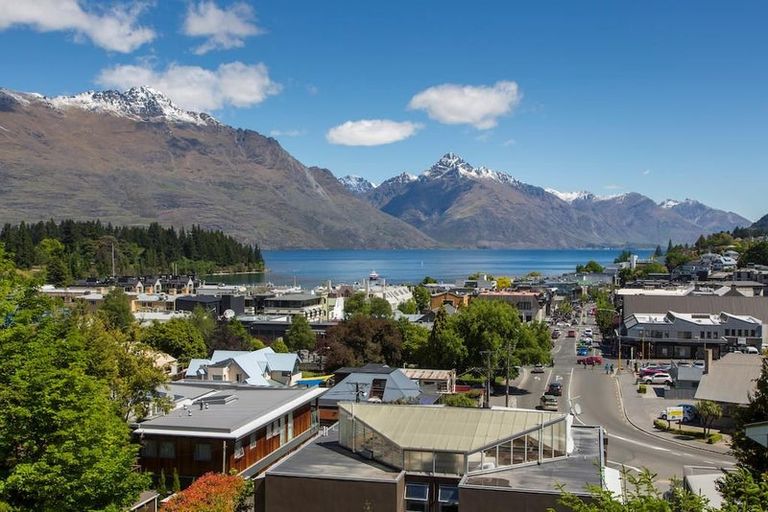 Photo of property in 7 Turner Street, Queenstown, 9300