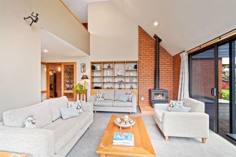 Photo of property in 227 Maidstone Road, Avonhead, Christchurch, 8042