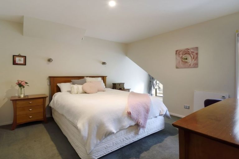 Photo of property in 2/1 Allan Street, Nelson South, Nelson, 7010