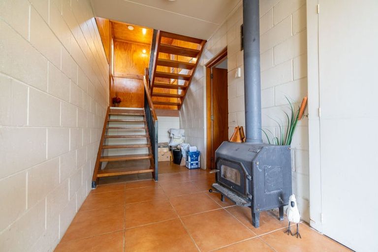 Photo of property in 30 Moana Crescent, Te Anau, 9600