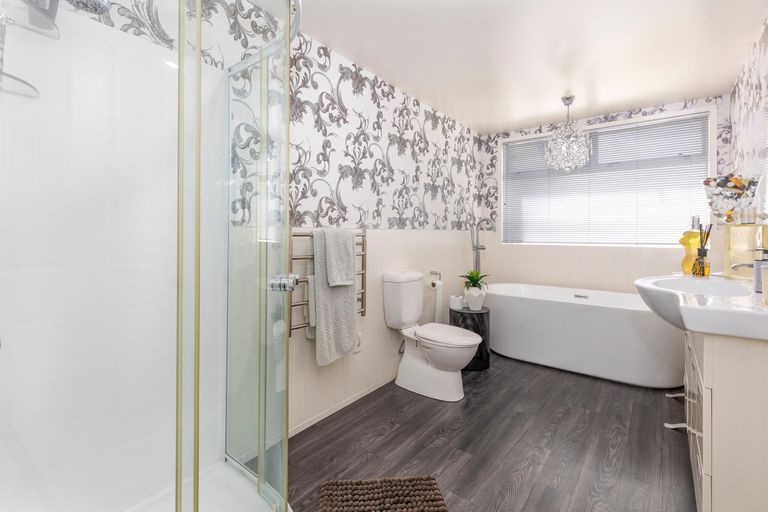 Photo of property in 1402 Glenbrook Road, Glenbrook, Waiuku, 2681