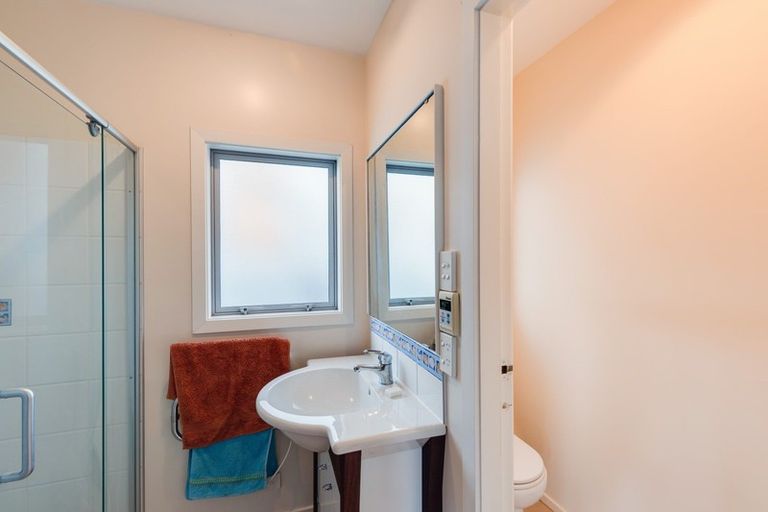 Photo of property in 378 Marine Parade, South New Brighton, Christchurch, 8062