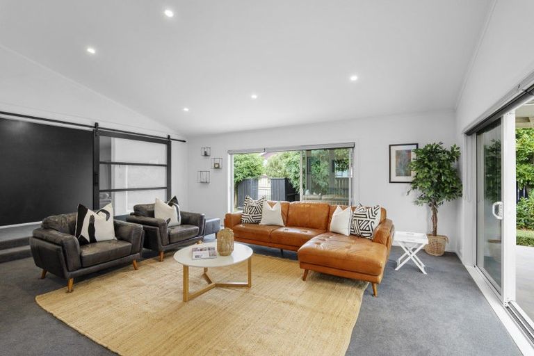 Photo of property in 16 O'halloran Drive, Halswell, Christchurch, 8025