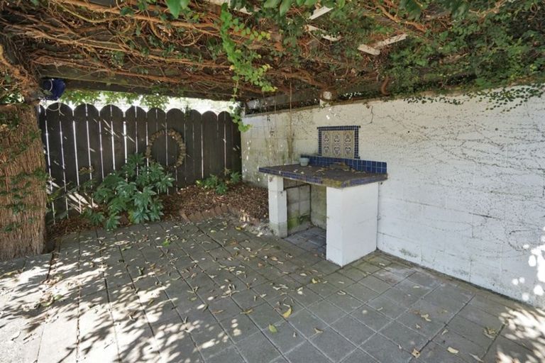 Photo of property in 42 Pulham Crescent, Queenwood, Hamilton, 3210