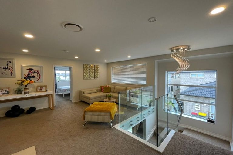 Photo of property in 3 Carrickdawson Drive, Flat Bush, Auckland, 2019