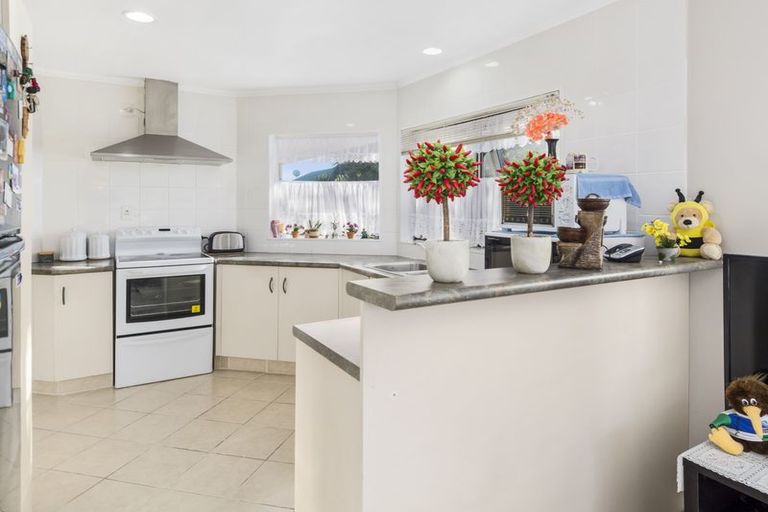 Photo of property in 91 Romana Crescent, Papamoa Beach, Papamoa, 3118