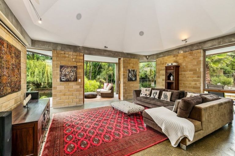 Photo of property in 250 Bawden Road, Dairy Flat, Albany, 0792