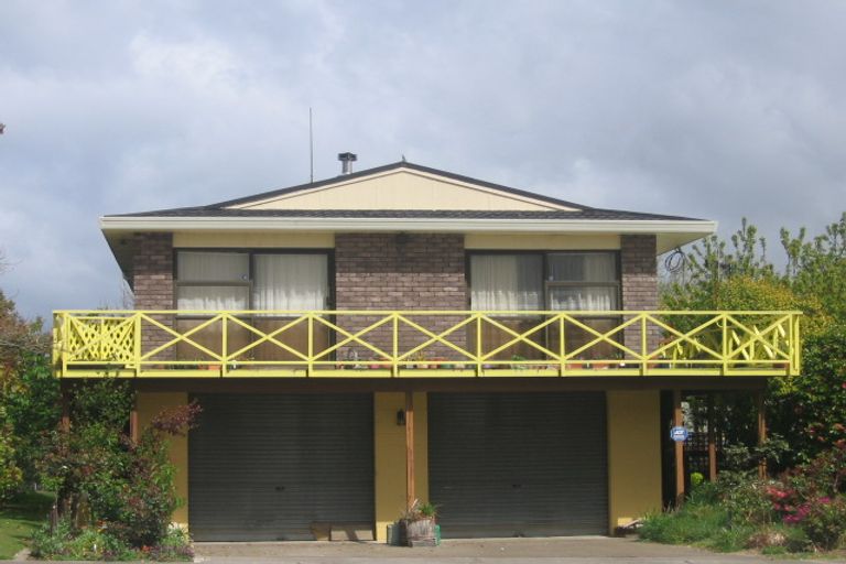 Photo of property in 33 Grace Crescent, Richmond Heights, Taupo, 3330