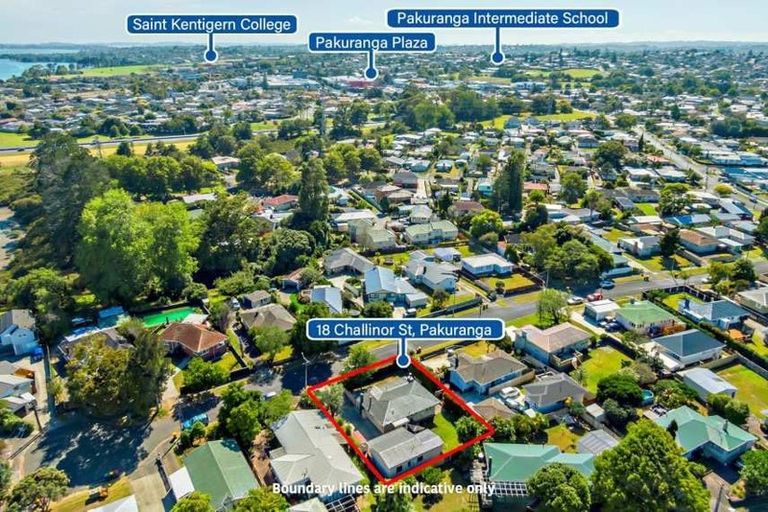 Photo of property in 18 Challinor Street, Pakuranga, Auckland, 2010