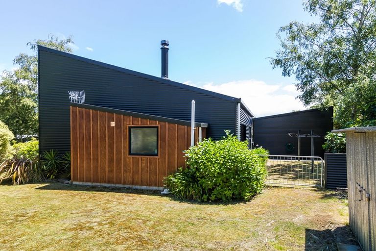 Photo of property in 18 Susan Lane, Kinloch, Taupo, 3377