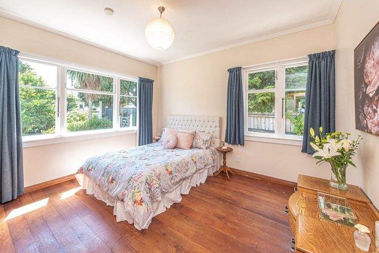 Photo of property in 18 Hutchison Crescent, Durie Hill, Whanganui, 4500