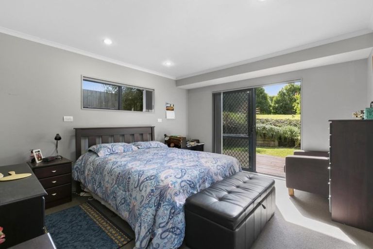 Photo of property in 8 Dumfries Place, Pyes Pa, Tauranga, 3112