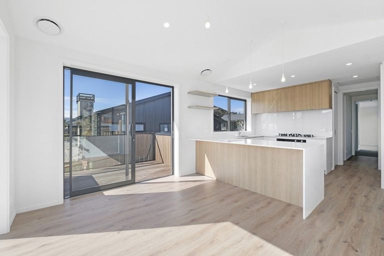 Photo of property in 13 Bargour Street, Wanaka, 9305