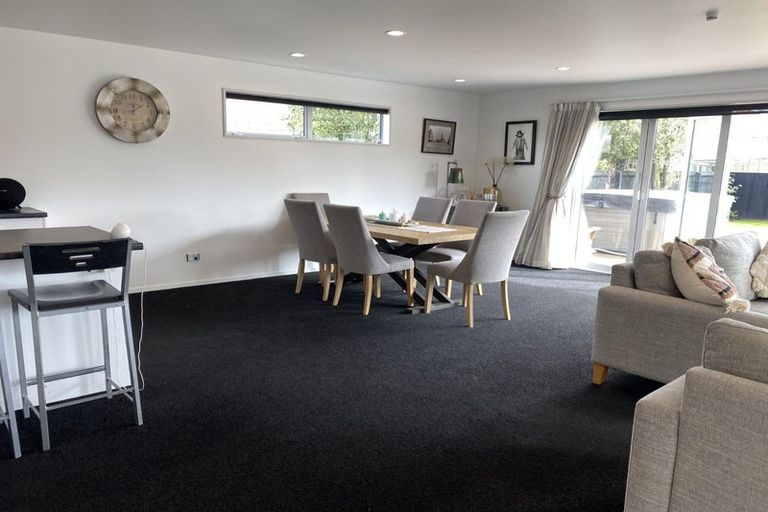 Photo of property in 55 North Parade, Richmond, Christchurch, 8013