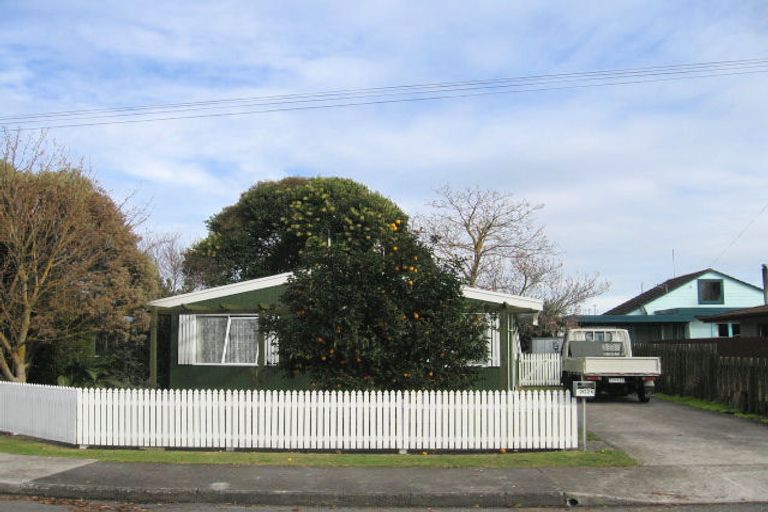 Photo of property in 202 Caroline Place, Mayfair, Hastings, 4122