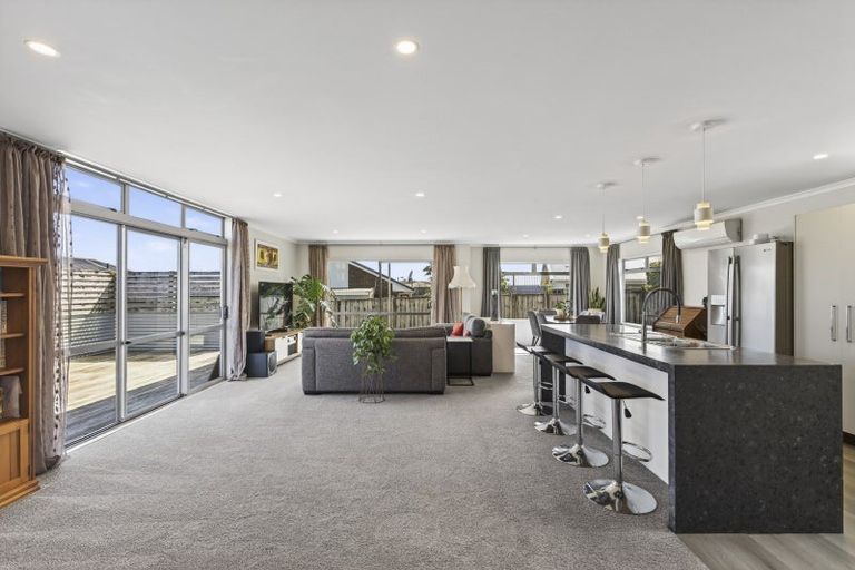 Photo of property in 46 Dillon Drive, Bell Block, New Plymouth, 4312