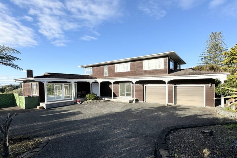 Photo of property in 25 Aberdeen Road, Castor Bay, Auckland, 0620