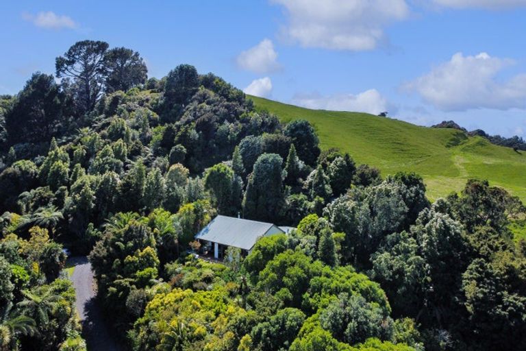 Photo of property in 248 Ohiwa Harbour Road, Waiotahe, Opotiki, 3198
