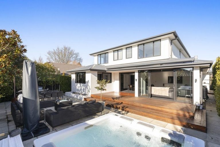 Photo of property in 475 Ilam Road, Bryndwr, Christchurch, 8052