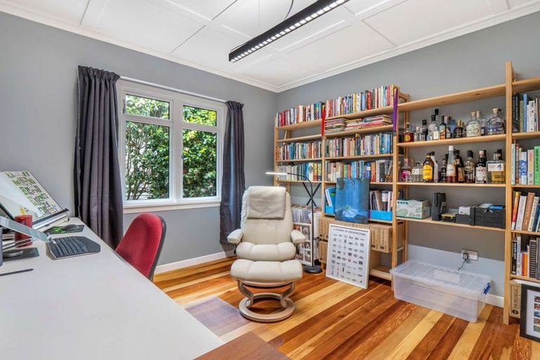 Photo of property in 17 Godwin Crescent, College Estate, Whanganui, 4500