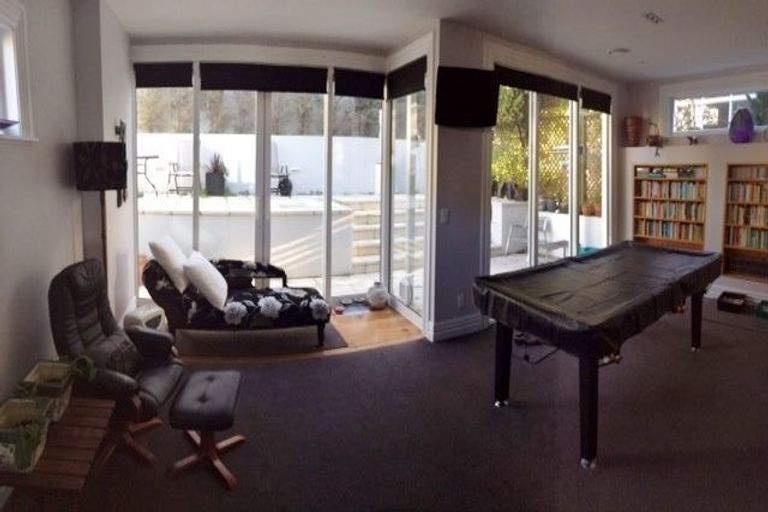 Photo of property in 5 Moeller Street, Mount Victoria, Wellington, 6011