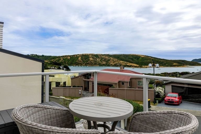 Photo of property in 22 Paremata Drive, Paremata, Porirua, 5024