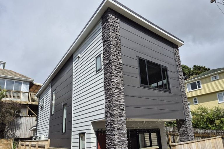 Photo of property in 1 Rimu Street, Tawa, Wellington, 5028