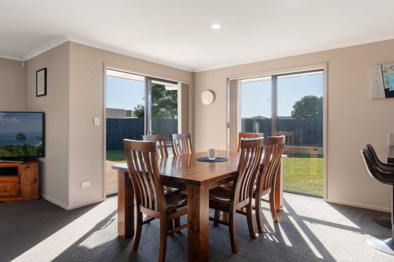 Photo of property in 158 Doncaster Drive, Papamoa Beach, Papamoa, 3118