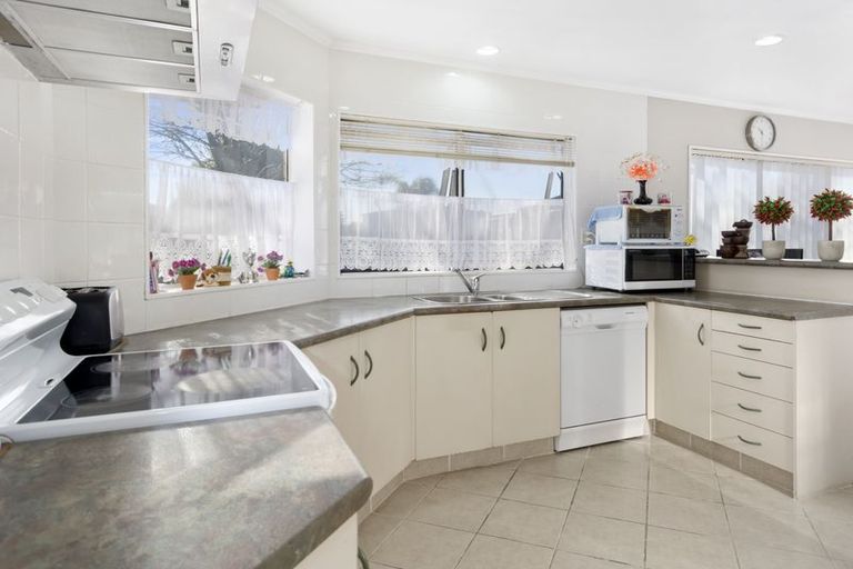 Photo of property in 91 Romana Crescent, Papamoa Beach, Papamoa, 3118