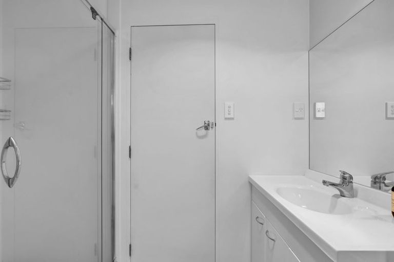 Photo of property in 1 Antonia Place, Bell Block, New Plymouth, 4312