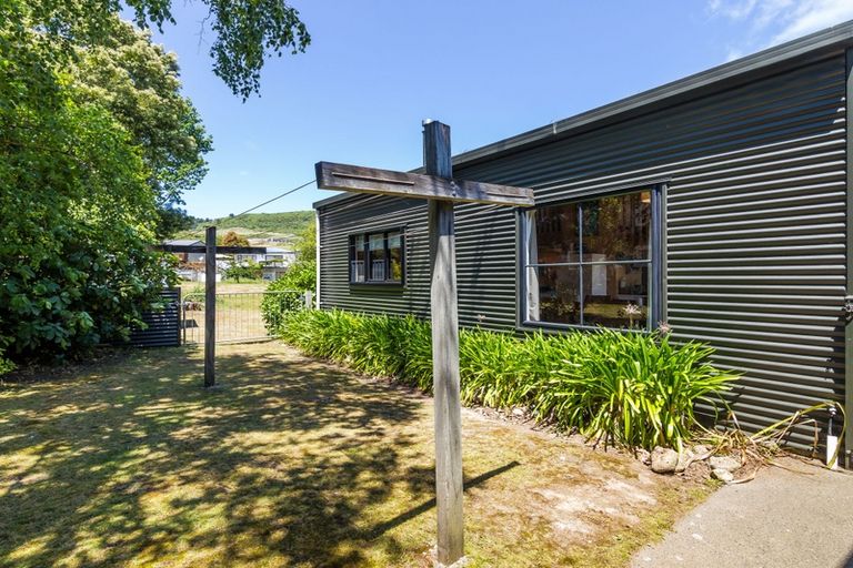 Photo of property in 18 Susan Lane, Kinloch, Taupo, 3377