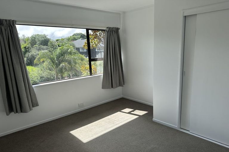 Photo of property in 4/205 Lake Road, Belmont, Auckland, 0622