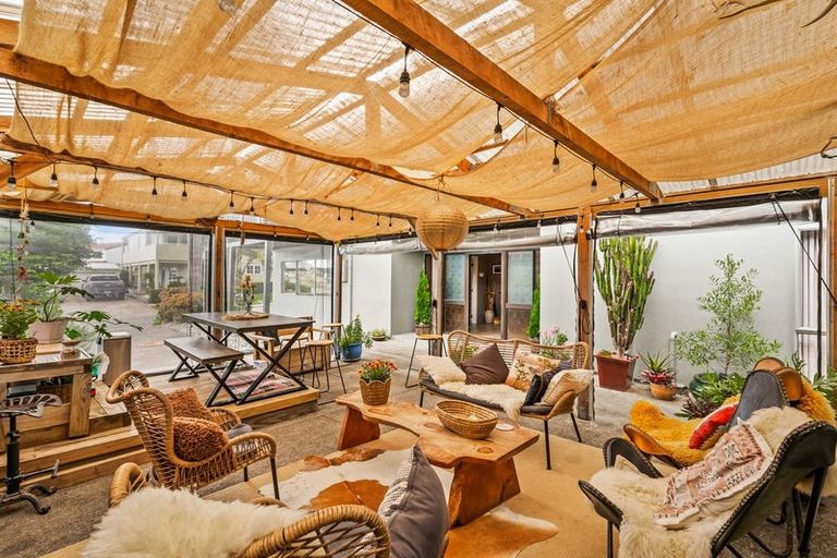 Photo of property in 45 John Dee Crescent, Red Beach, 0932