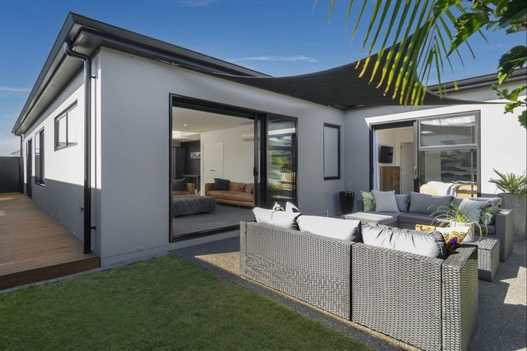 Photo of property in 45 Franks Way, Papamoa Beach, Papamoa, 3118