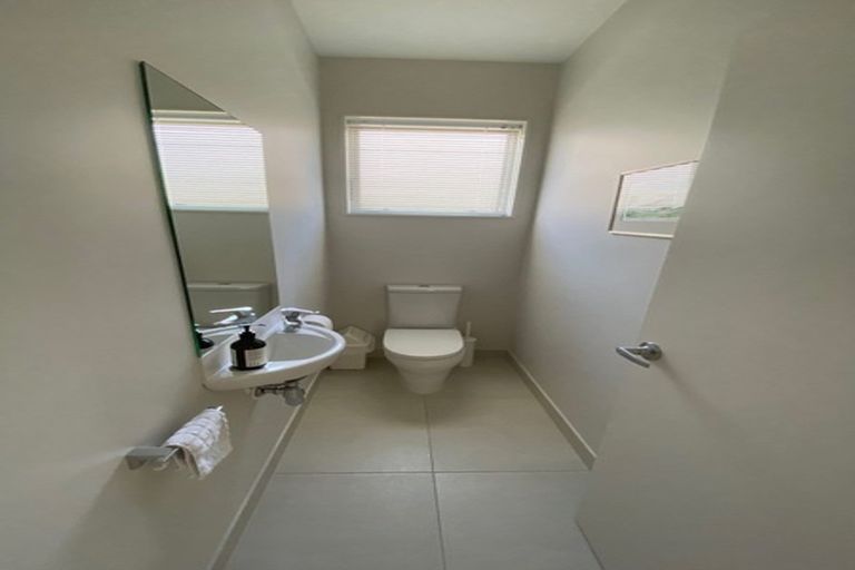 Photo of property in 20 Lydiard Place, Beachlands, Auckland, 2018