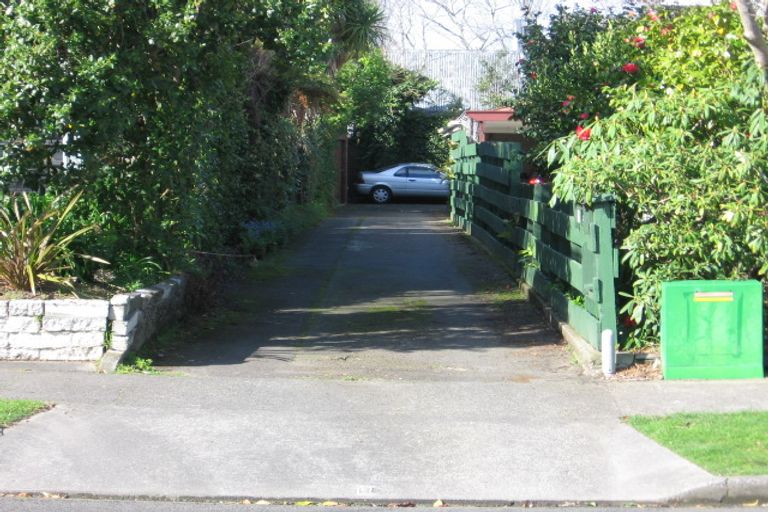 Photo of property in 116 Buick Crescent, Awapuni, Palmerston North, 4412