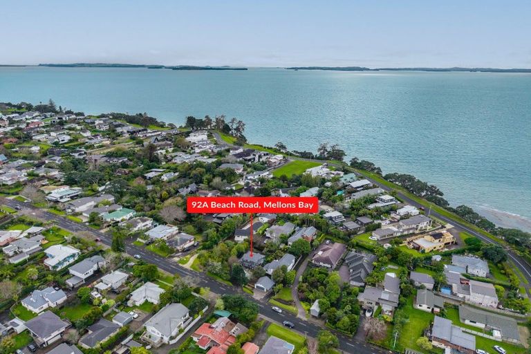 Photo of property in 92a Beach Road, Mellons Bay, Auckland, 2014