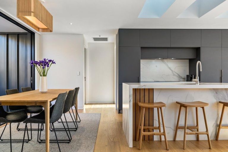 Photo of property in 18 Station Bay Rise, Lake Tekapo, 7999