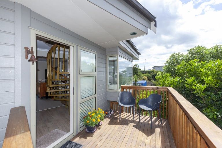Photo of property in 63 Rosetta Road, Raumati South, Paraparaumu, 5032