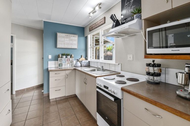 Photo of property in 38 Parsons Avenue, Levin, 5510