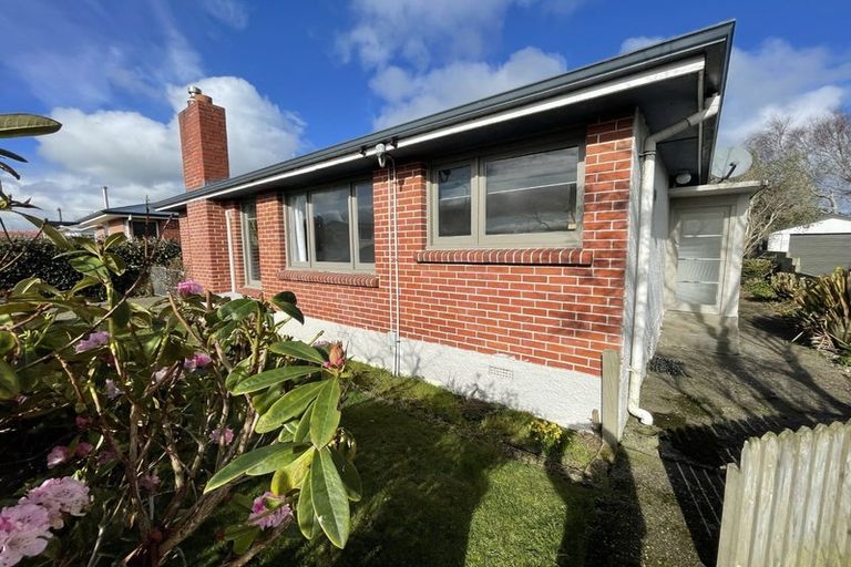 Photo of property in 73 Helmsdale Street, Waverley, Invercargill, 9810