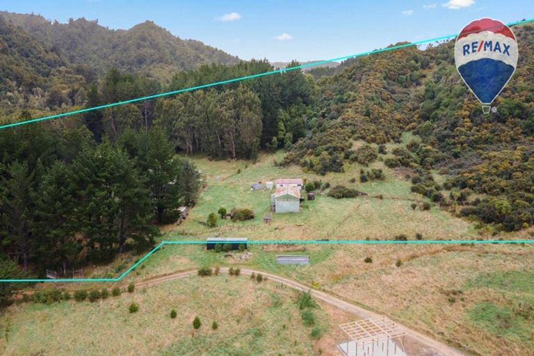 Photo of property in 513 Maungakotukutuku Road, Maungakotukutuku, Paraparaumu, 5032