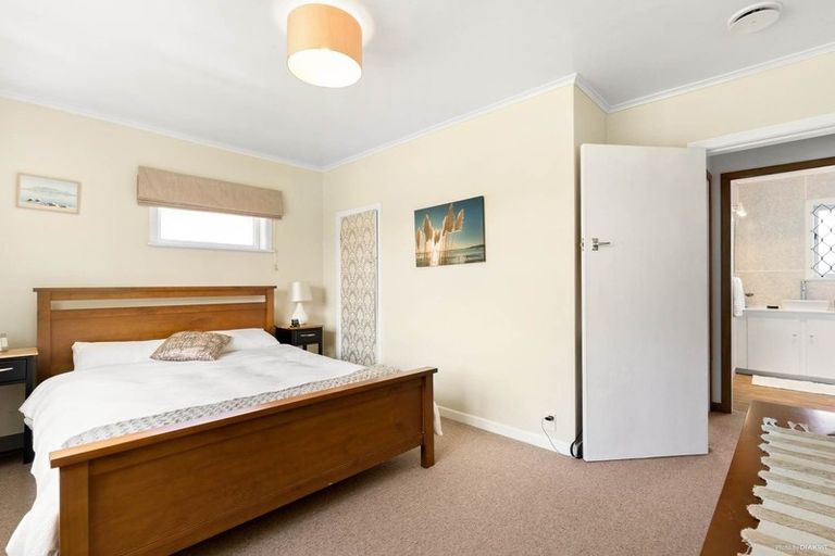 Photo of property in 1/160 Porchester Road, Papakura, 2110