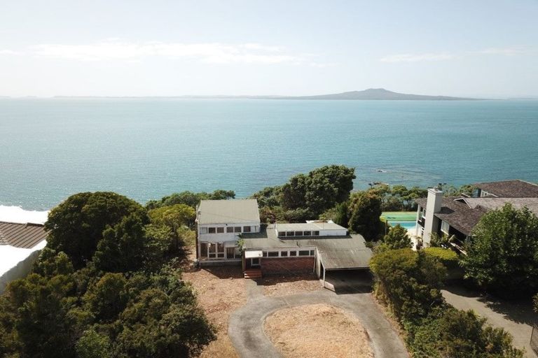 Photo of property in 247 Beach Road, Campbells Bay, Auckland, 0630