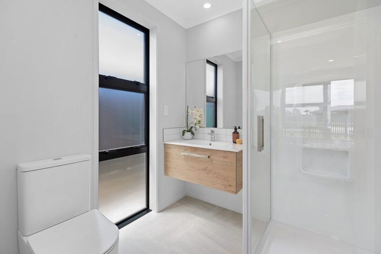 Photo of property in 65 Empire Crescent, Papamoa, 3118